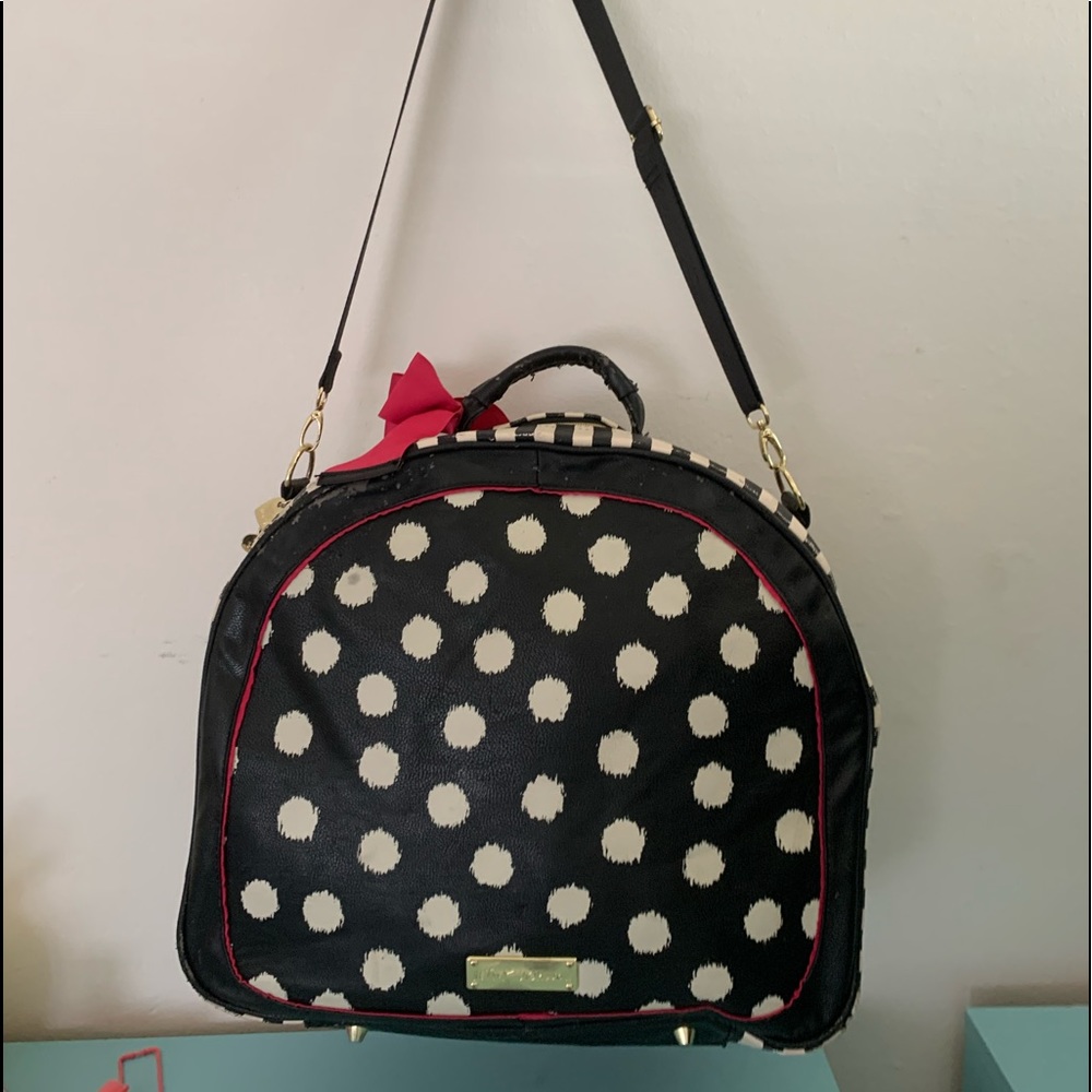 Vintage Betsy Johnson travel bag.